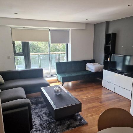 Immaculate 1-Bed Apartment In Londyn Zewnętrze zdjęcie